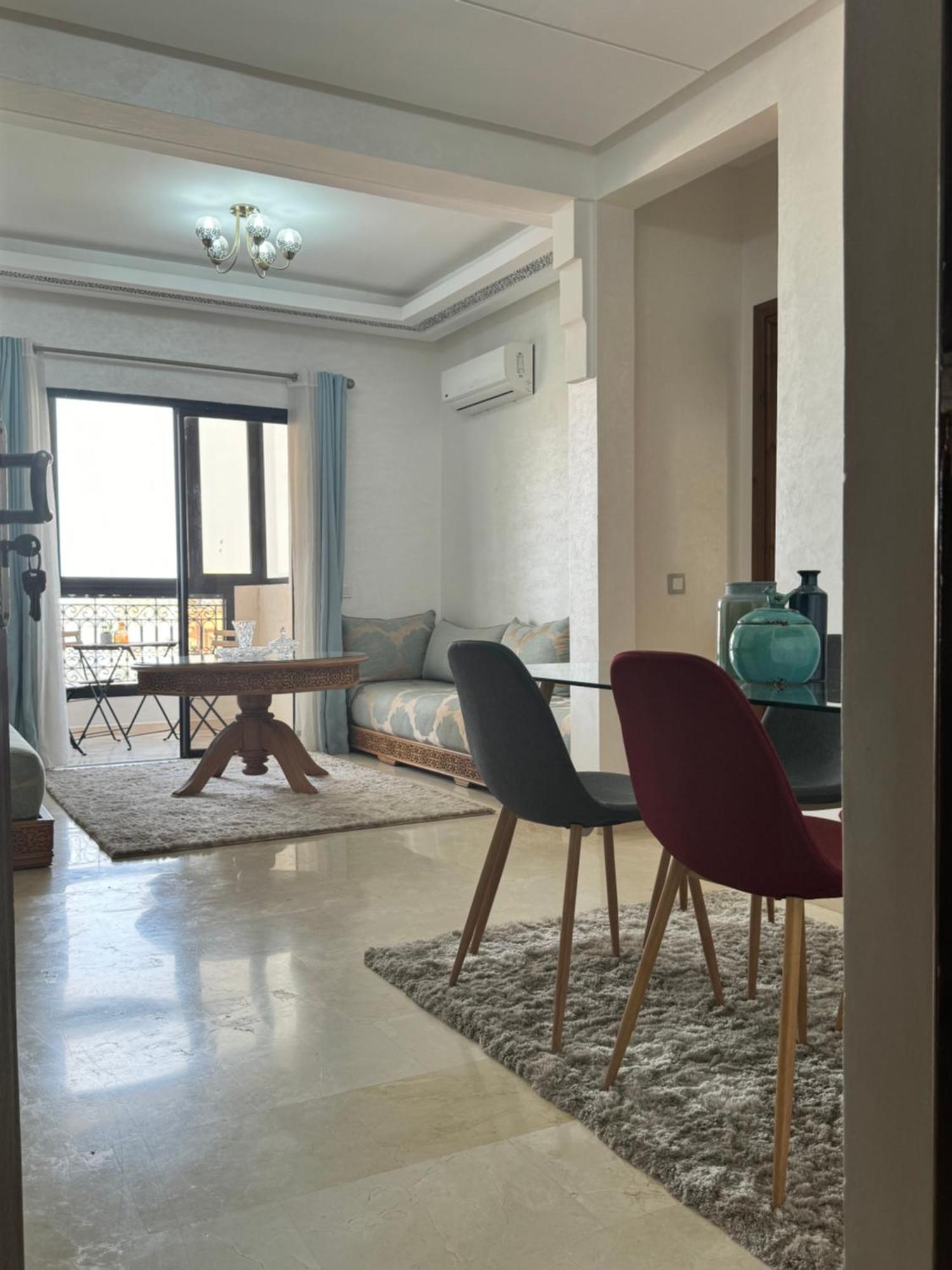 Appartement Malak - Residence Avec Piscine, Wifi, Gardien H24 Marrakesh Ngoại thất bức ảnh