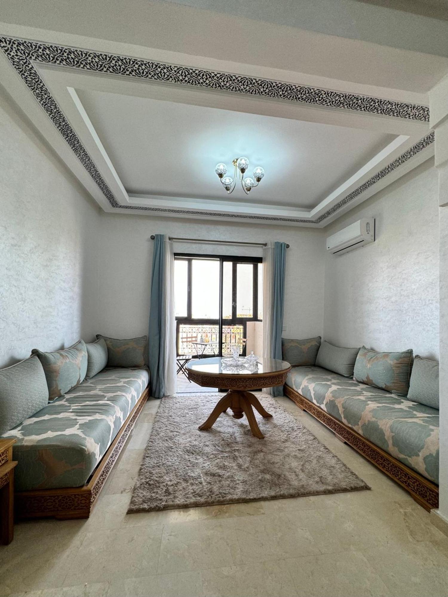 Appartement Malak - Residence Avec Piscine, Wifi, Gardien H24 Marrakesh Ngoại thất bức ảnh